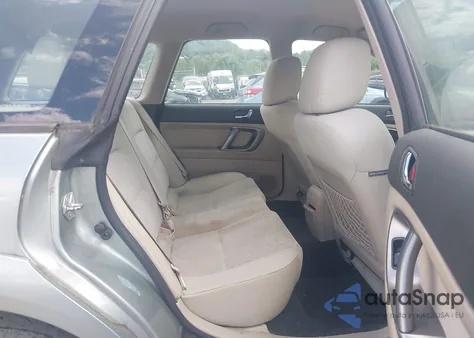 2009 Subaru Outback 2.5I from USA, damaged, VIN 4S4BP61CX97328154